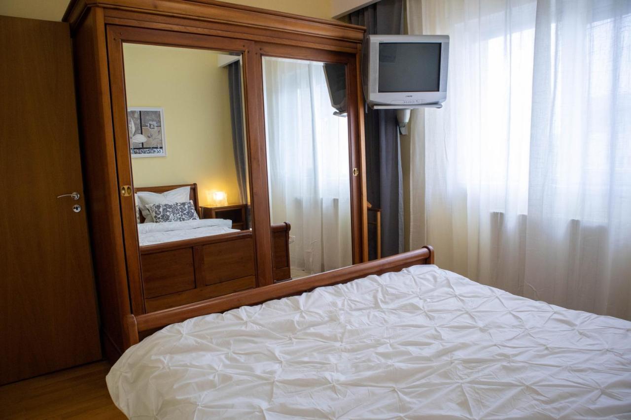 Oak Apartment - Piata Victoriei Bucureşti Exterior foto